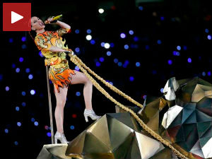 Спектакл Кеjти Пери на Супербоулу