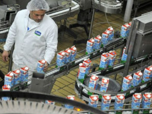 "Денјуб фудс група" продата за 575 милиона евра