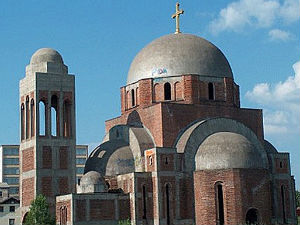 Приштина поново прети рушењем цркве Христа Спаса