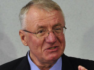 Шешељ: Одбацити Брамерцову жалбу