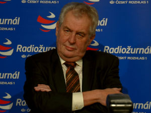 Земан: Укидање санкција Русији најкасније за годину дана