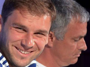 Морињо: Ивановић je најбоља куповина Челсија!