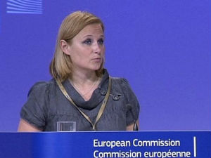 Коцијанчичева: ЕУ неутрална у односу на статус Косова