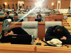„Ухвати политичара“ у Минску