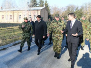 Гашић: Војска чува своју имовину