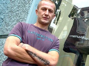 Ратује у Украјини, чека побуну у Хрватској