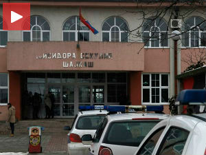 Нема опасних материја у школи у Шајкашу