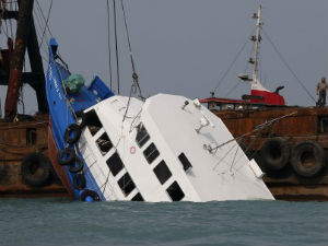 Хонгконг, осуђен капетан због судара бродова