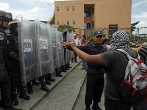 Напад на канцеларије "Кока-Коле" у Мексику