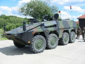 Метлом ћу те гађат, мала моја! 