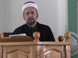 Нападнут имам који је критиковао одлазак Бошњака у ИС