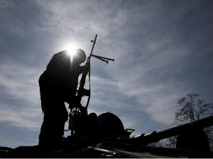 Украјина, почело повлачење тешког наоружања