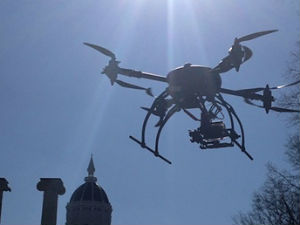 Истрага због дронова изнад Париза