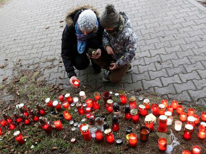 Чешка, почаст жртвама напада