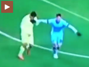 Суарез није ујео Демикелиса!