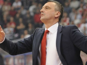 Радоњић: Превише изгубљених лопти, Ласо "веома задовољан"