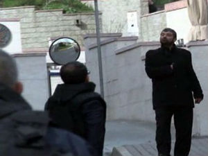 Истанбул, претио бомбом код конзулата САД