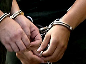 Ухапшени  због злоупотребе службеног положаја