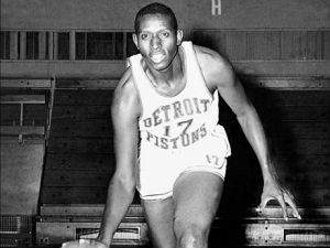 Преминуо први црнац у историји НБА лиге