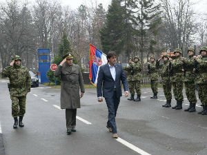 Министар одбране и начелник Генералштаба на заједничкој седници
