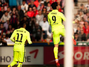 Суарес "вуче" Барсу ка врху