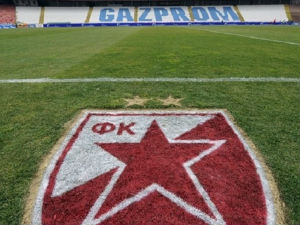 Звезда: Само отворено, молим вас...