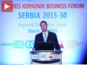 Вучић: Влада се определила за стратегију која ће донети развој