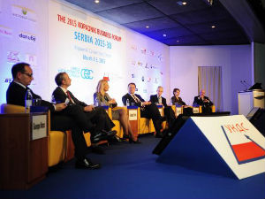 Бизнис форум, панел "Преливање геополитике на економију"