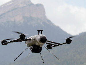 Француска казнила британског новинара због дрона 