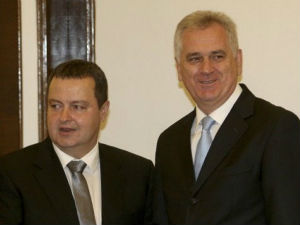 Николић би победио Дачића на изборима