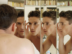 Мушкарци нарцисоиднији од жена?