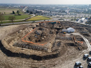 Откривена келтска гробница стара 2.500 година