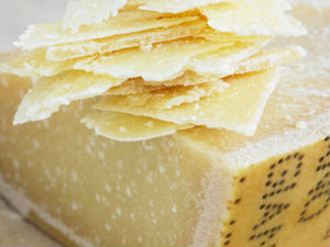 Фалсификати пармезана "односе" Италији четири милијарде евра