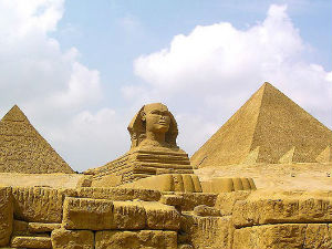 Проповедник из Кувајта позива на рушење пирамида 