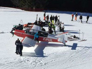 Алпи, aвион приликом слетања повредио скијашицу