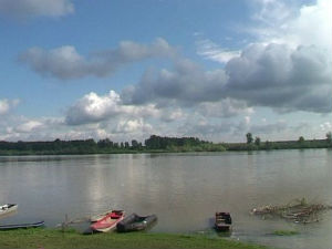 Водостај на четири реке изнад упозоравајућег нивоа