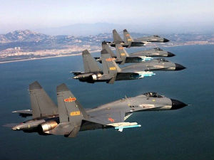 Кинa, борбени авиони над границом с Мјанмаром