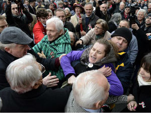 Будимпешта, сукоб демонстраната и присталица Орбана