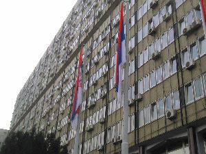 Министарство: Штрајкује мање школа него што синдикати тврде