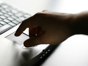 Париз блокира сајтове који величају тероризам