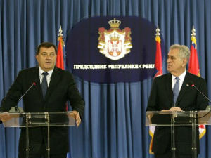 Николић и Додик на Паради победе у Москви