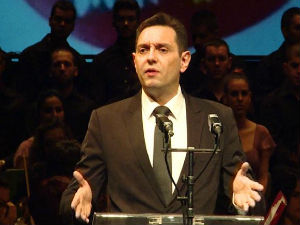 Вулин: Плански и некажњени погром над Србима 