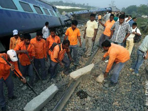 Железничка несрећа у Индији, 32 жртве