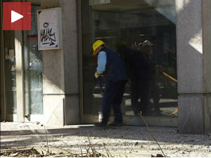 Фасада пала на дечака због дотрајалости