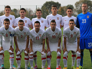 Пауновић окупио "Орлиће"