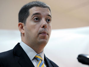 Ђурић: Илузија је да ће Србија признати независност Косова