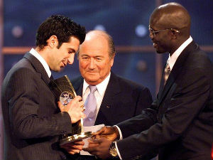 Фиго критиковао Блатера