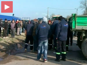 Радници блокирали путеве ка Костолцу