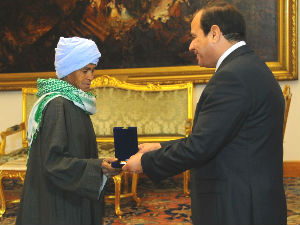 Живела 40 година прерушена у мушкарца!