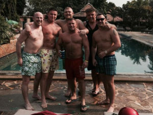 Отишли на „једно пиво“, завршили 11.000 километара даље